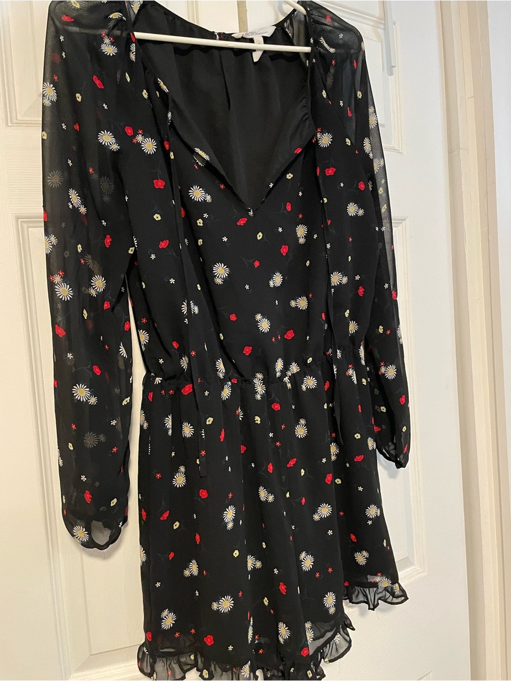 BCBGeneration Black Floral Sheer-Sleeve Romper with Red and White Daisies